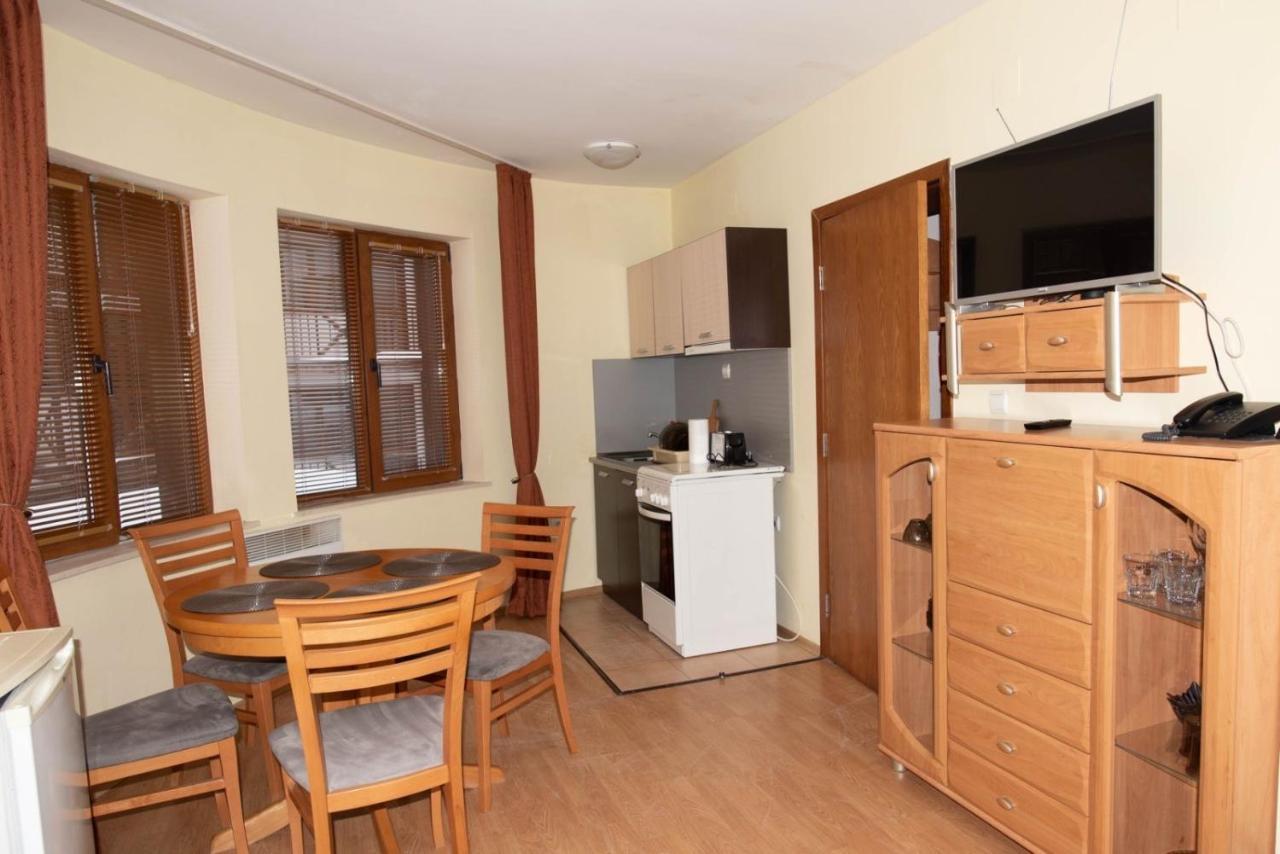 Aparthotel Замъка 1 Pamporovo Esterno foto
