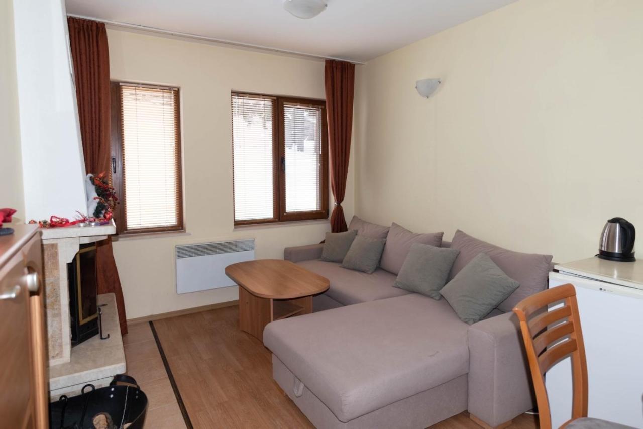 Aparthotel Замъка 1 Pamporovo Esterno foto